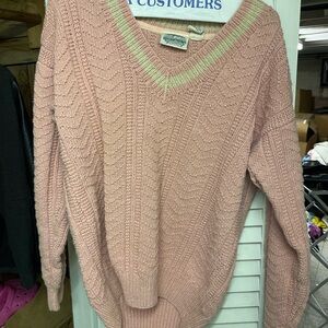 Vintage Britches great outdoors pink and white  V-Neck Cable Knit cozy Sweater